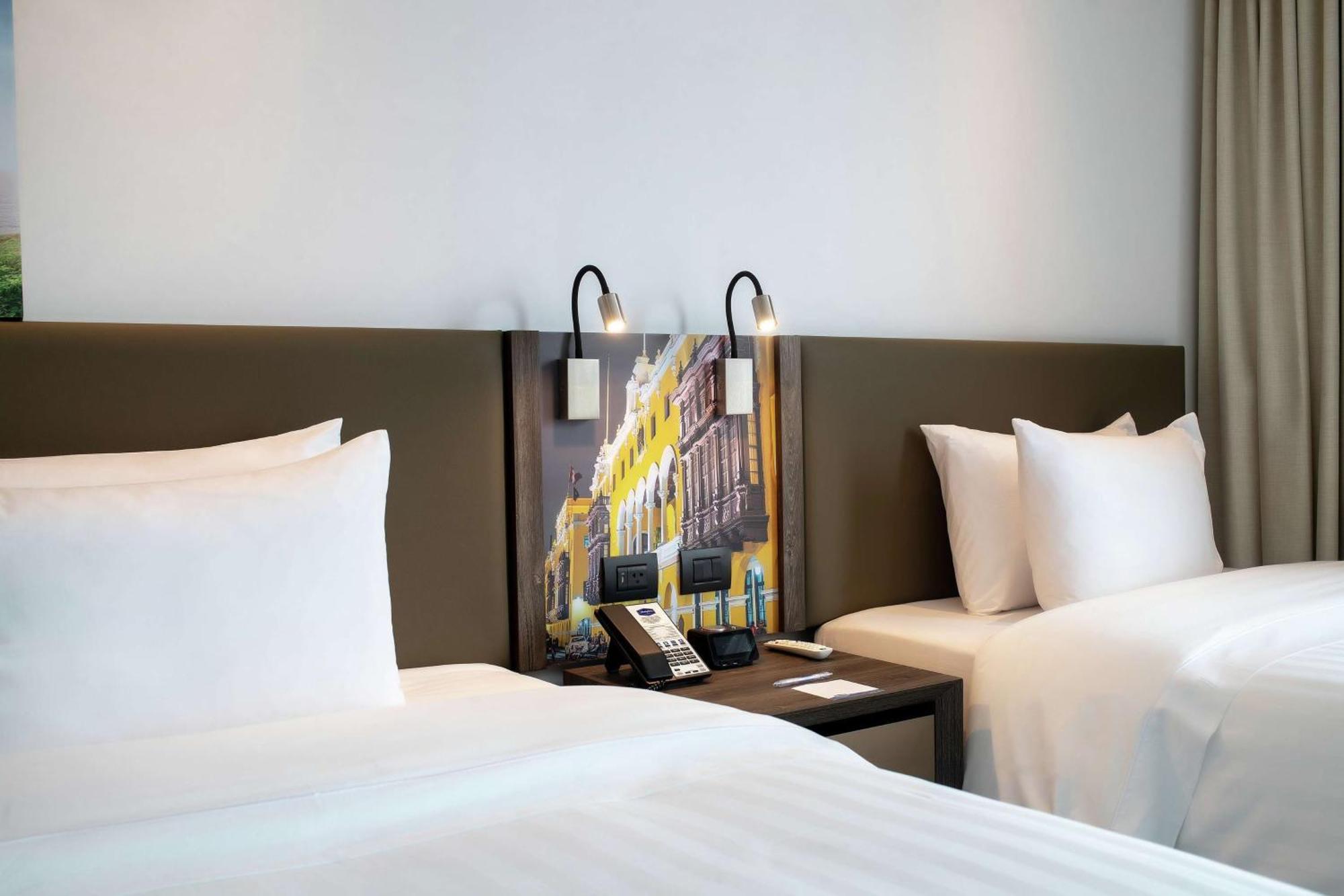 Hampton By Hilton Lima San Isidro Hotel Exterior foto