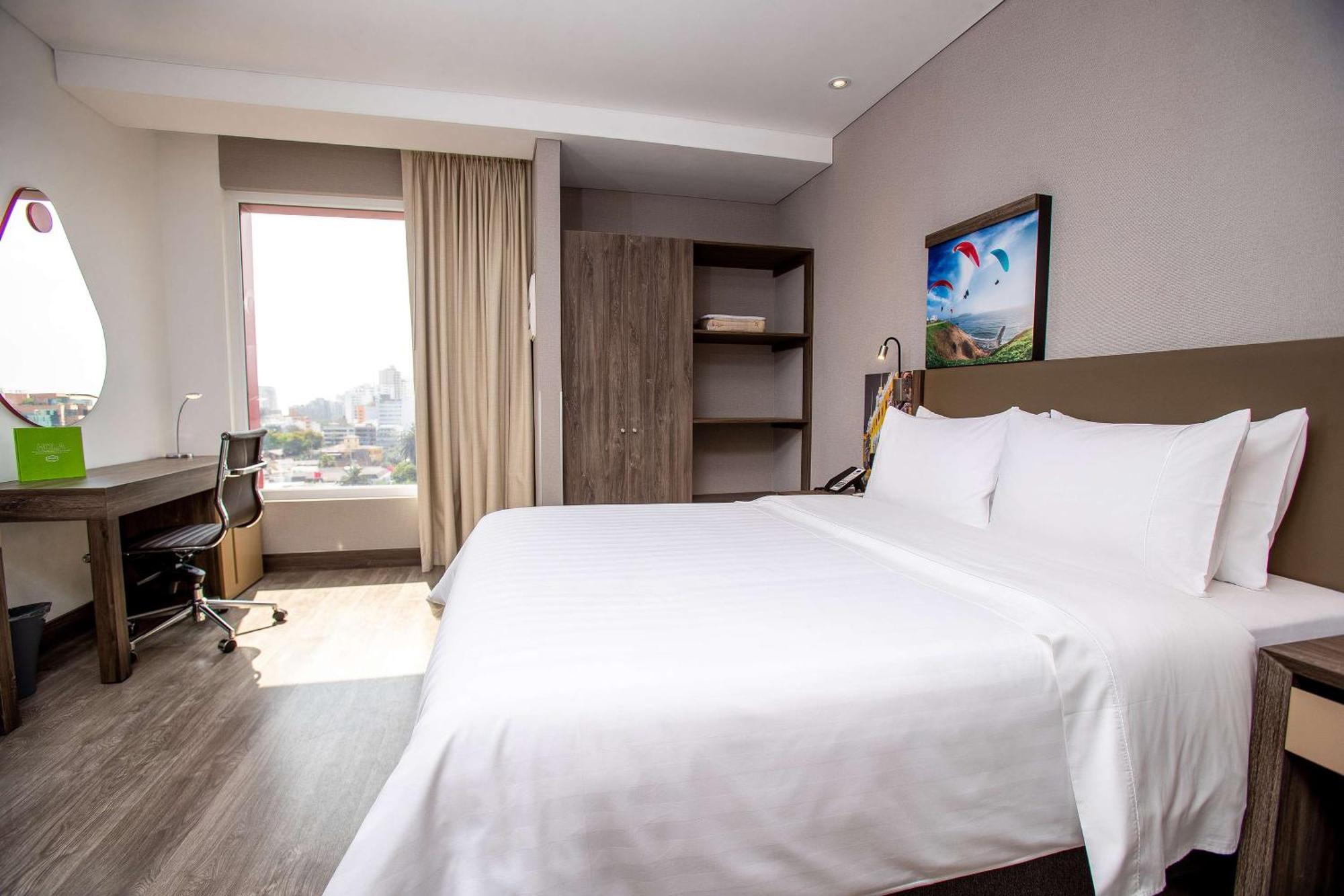 Hampton By Hilton Lima San Isidro Hotel Exterior foto